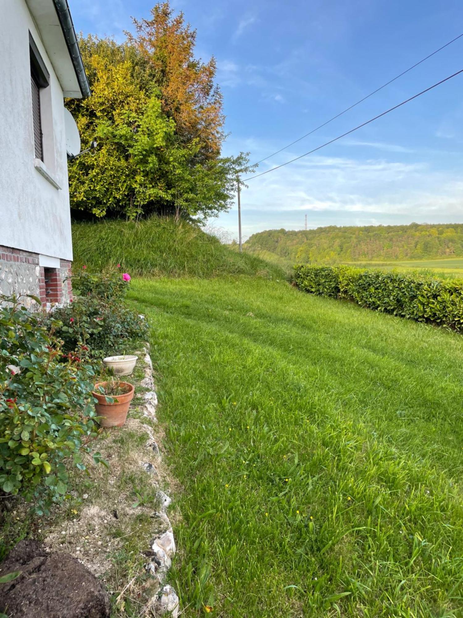 Maison Sur La Colline Villa Saint-Martin-l'Hortier Exterior photo